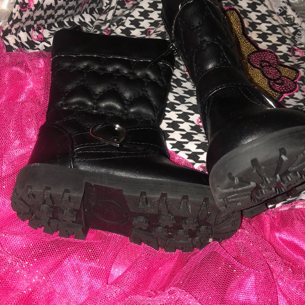 Black boots
